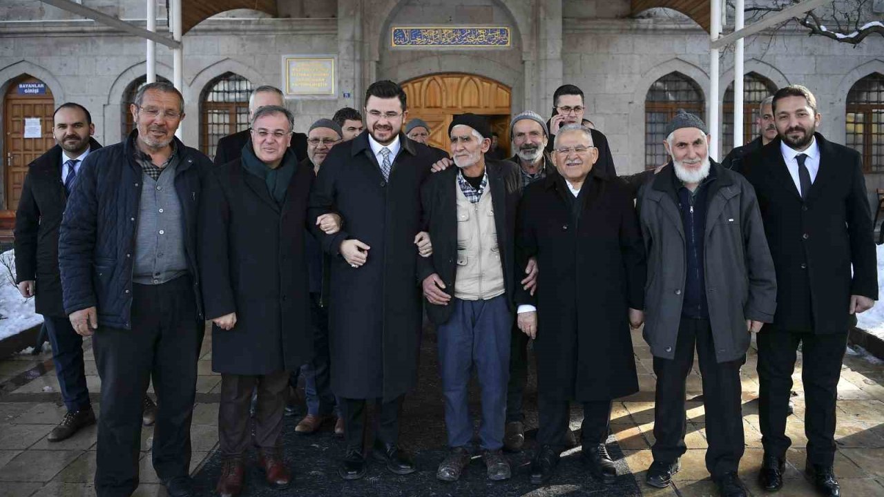 Başkan Büyükkılıç’tan Hacılar’da Ramazan’ı Şerif ziyaretleri