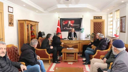 Başkan Çelebi vatandaşların sorunlarını dinledi