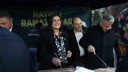 Başkan Çerçioğlu Köşk’te vatandaşlarla iftar sofrasında bir araya geldi