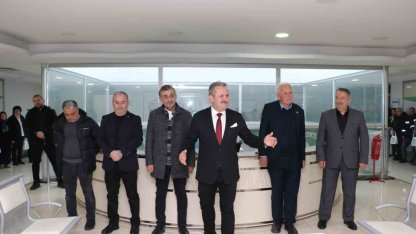 Başkan Koloğlu ilk belediye personelleri ile bayramlaştı