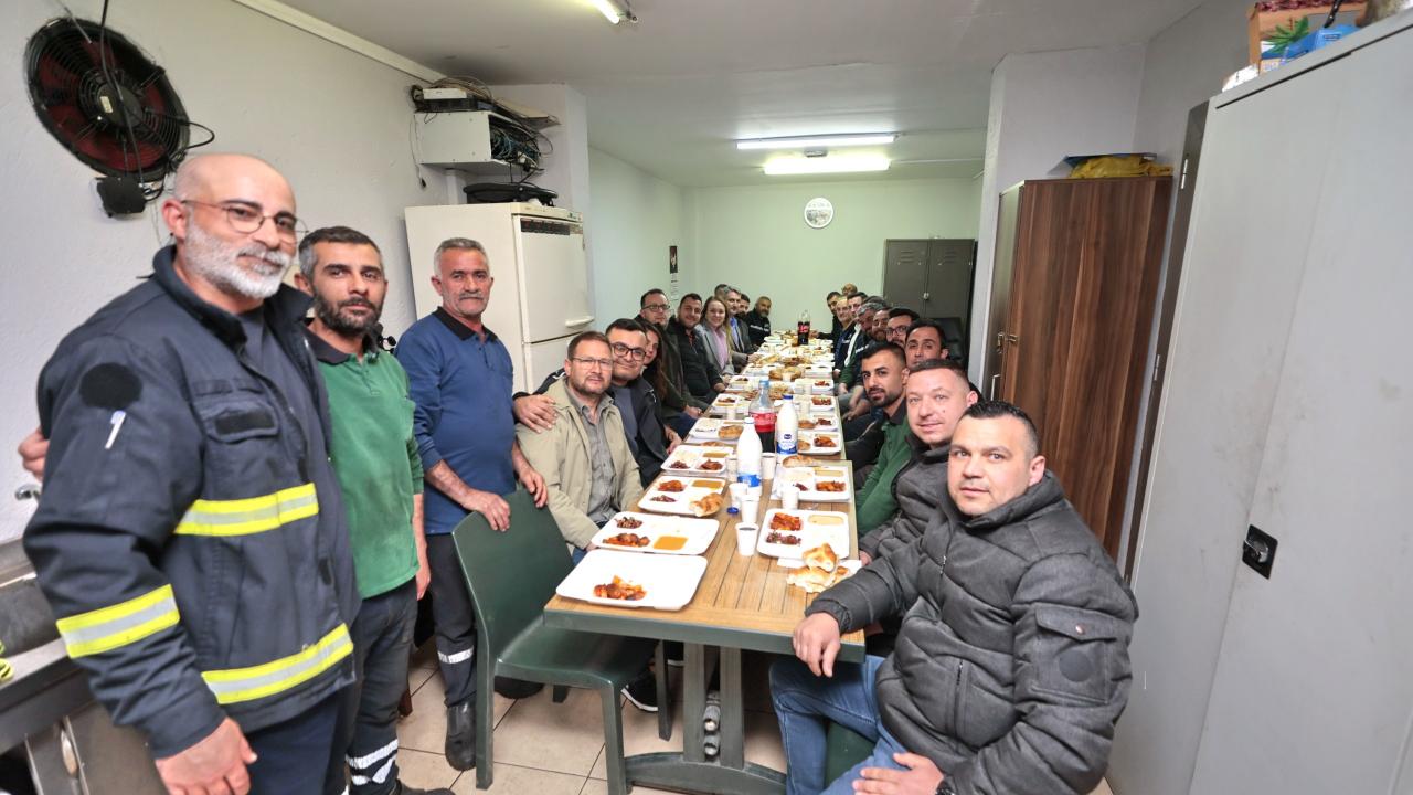 Başkan Mutlu, ulaşım emekçileriyle iftarda buluştu