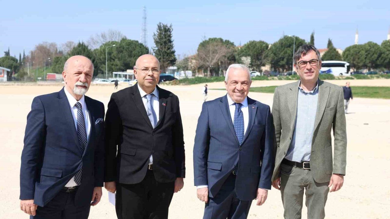 Başkan Özdemir: "Nilüfer’in kalbi ve geleceği satılık değildir"