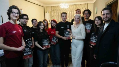 Başkan Subaşı, öğrencilerin iftar sofralarına konuk oldu