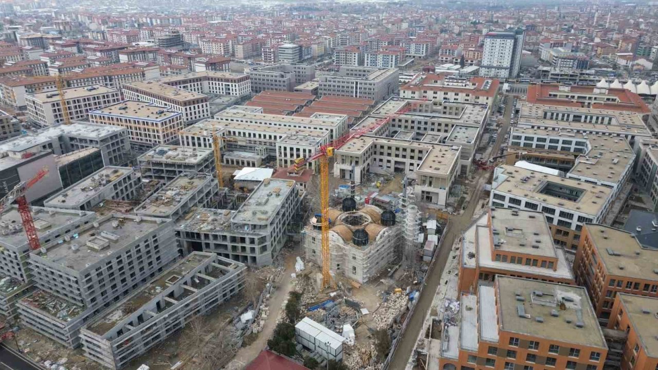 Başkan Taşkın, Akpınar Çarşı Merkezi’nde incelemelerde bulundu