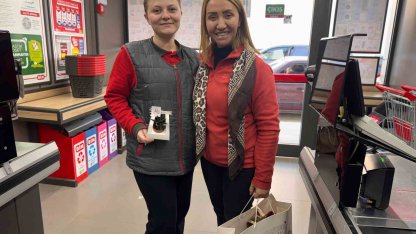 Başkan Tekin, ilçedeki kadın çalışanları ziyaret etti