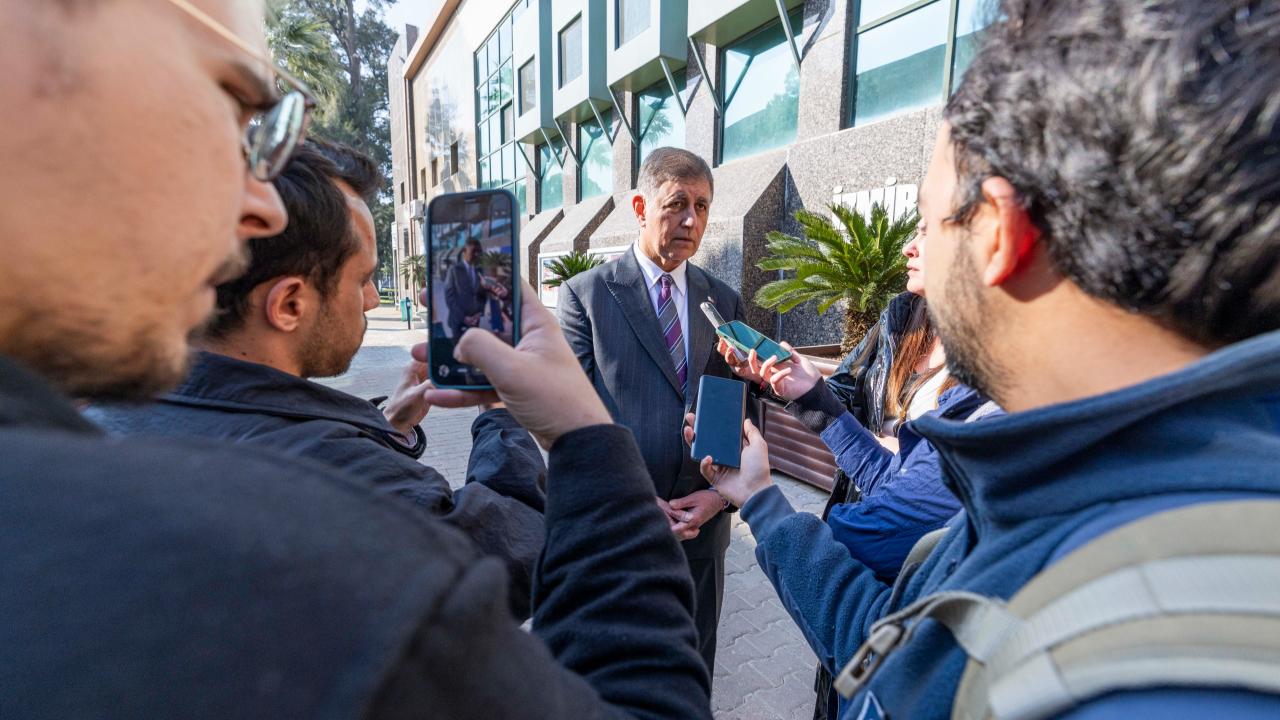Başkan Tugay’dan Elektrik Fabrikası açıklaması: “İdari ve hukuki itirazları yapacağız”