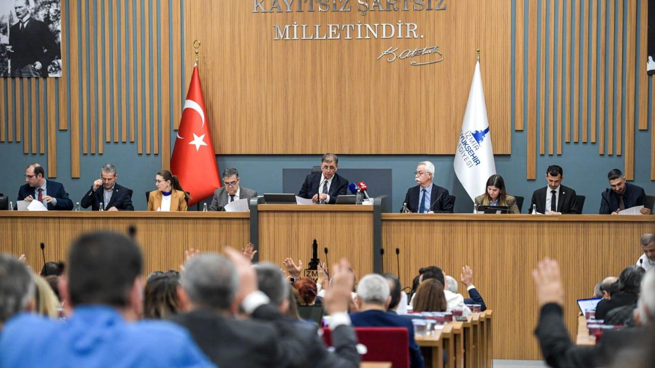 Başkan Tugay’dan onay bekleyen kredi yorumu