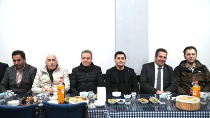 Başkan Yiğider, muhtarlarla iftarda buluştu