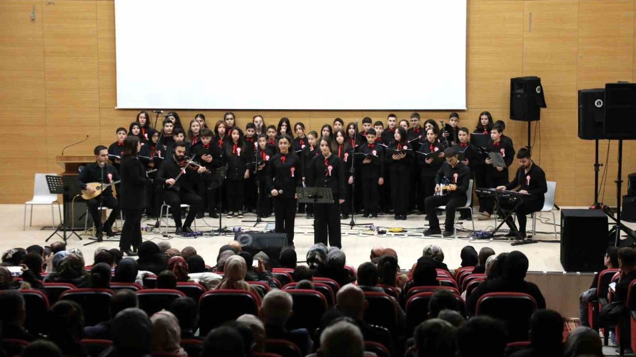 Bayburt’ta Çanakkale şehitleri düzenlenen programla anıldı