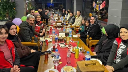 Bayburt’ta çocuklar için ‘Büyük Aile Sofrası’ kuruldu