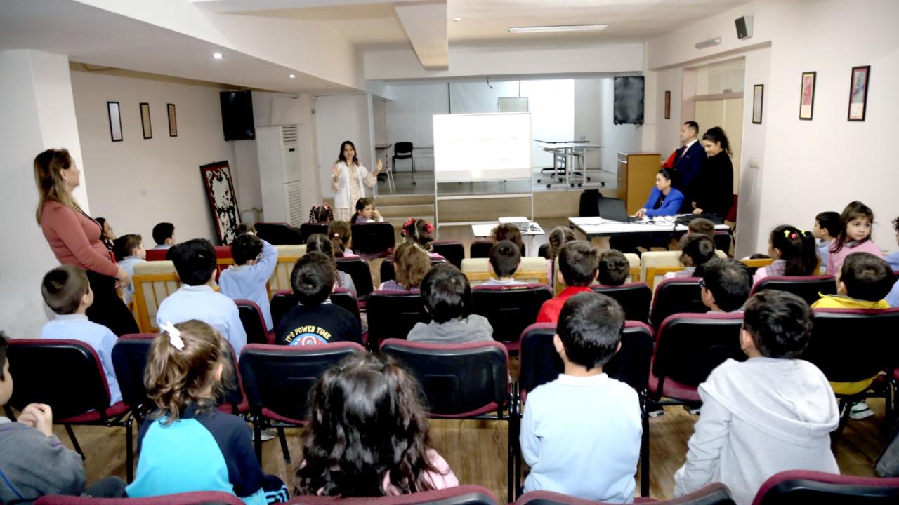 Bayraklı’da 14 Okulda 2 Bin 200 Öğrenciye Hijyen Eğitimi