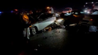 Bayram dönüşü trafiğinde zincirleme kaza: 5 araç birbirine girdi