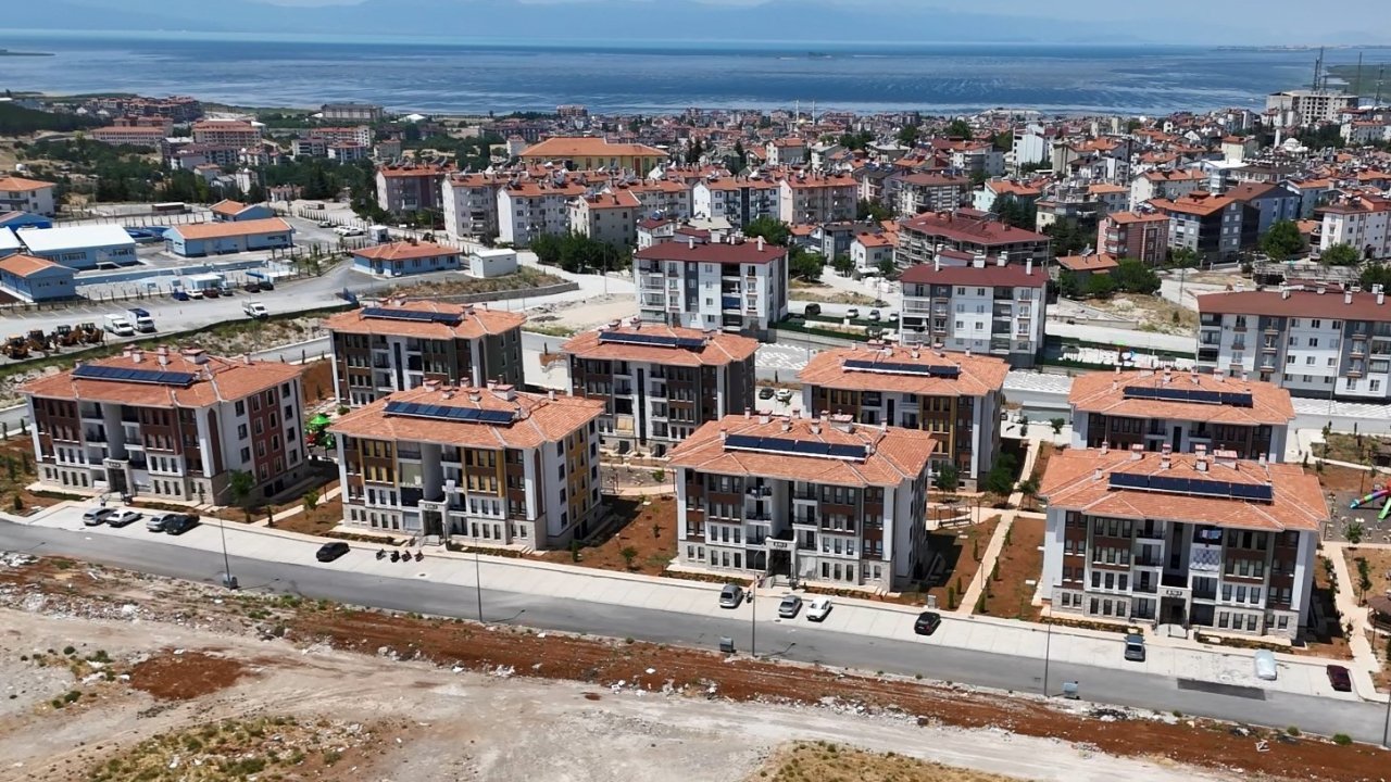 Beyşehir’de yeni kurulan mahallede ilk muhtar seçimi heyecanı