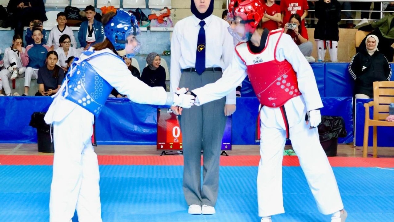 Bilecik’te Tekvando Yıldızlar İl Birinciliği tamamlandı