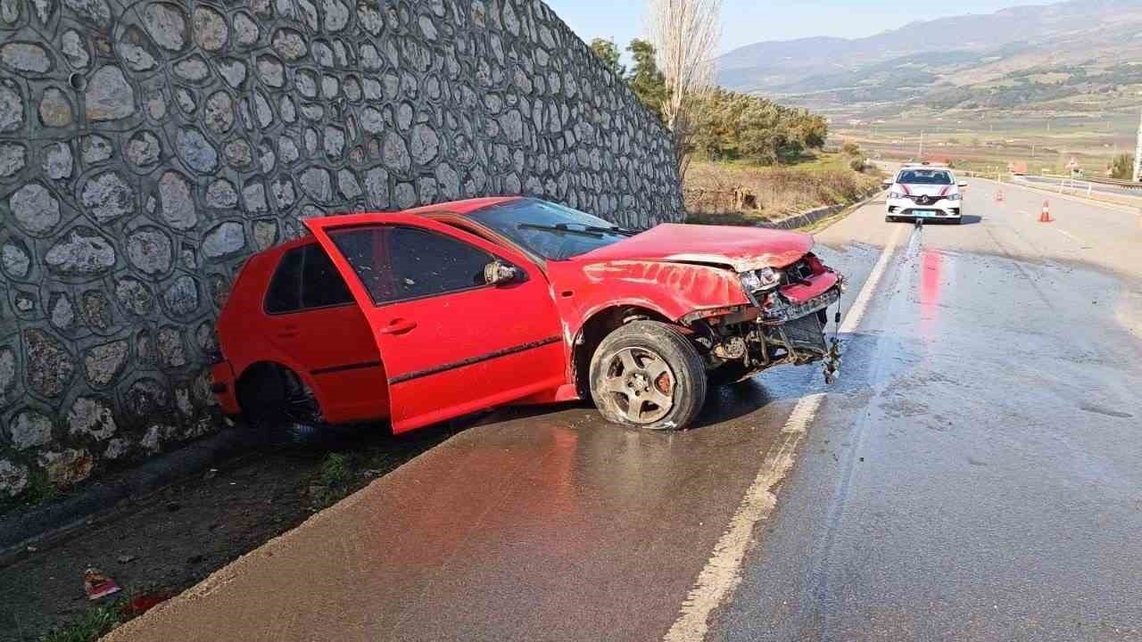 Bilecik’te trafik kazası: 2 yaralı