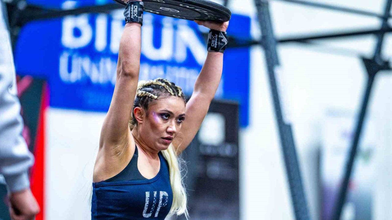 Biruni Üniversitesi’nde 8 Mart’a özel "Wonder Woman’s Cup" yarışması düzenlendi