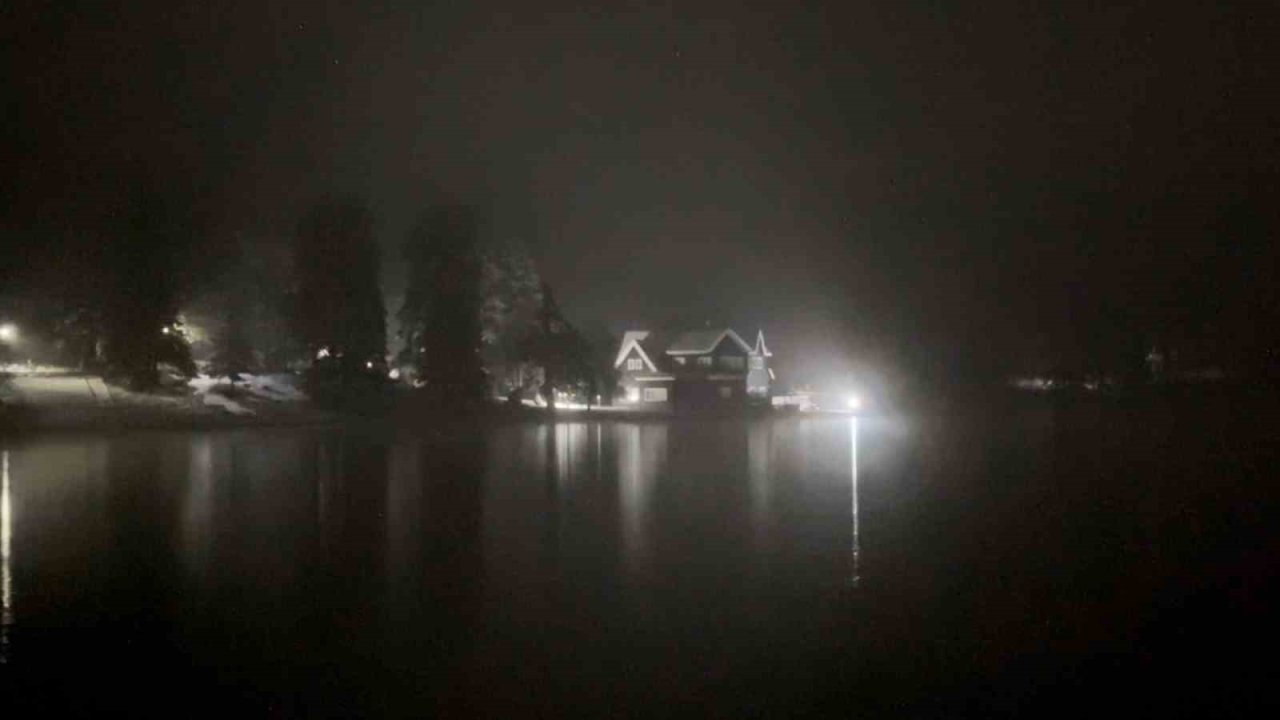Bolu’nun incisi beyaz örtüyle kaplandı