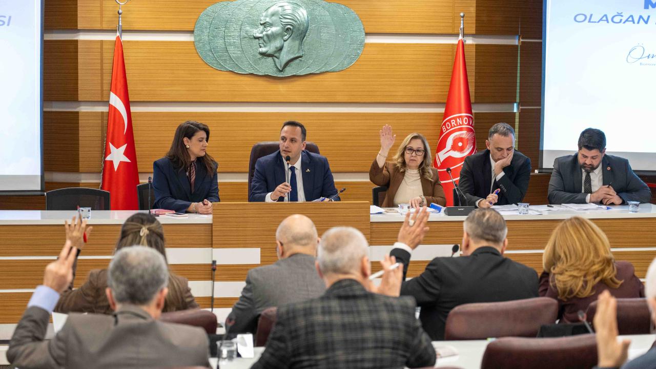 Bornova Belediyesi’nden temizlik atağı