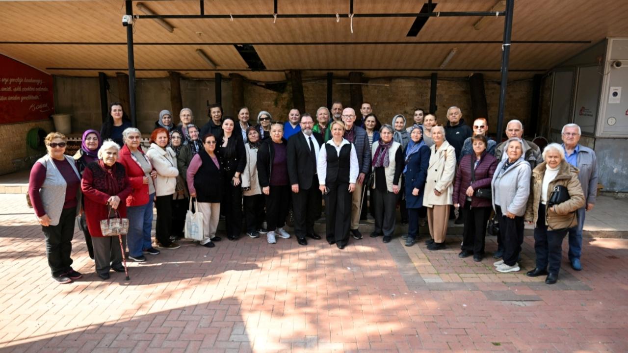 Bornova’nın çınarları yapay zekayla tanıştı