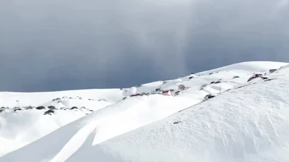 Bu kez çatıdan girdi