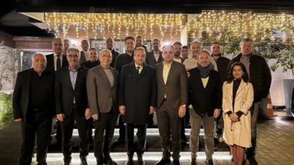 BUYSAD üyeleri iftar sofrasında buluştu