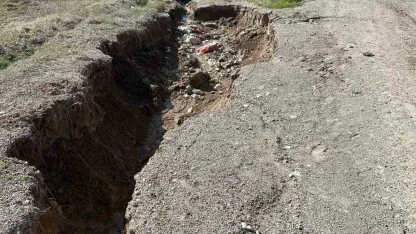 Çameli Belediyesi yol bakım çalışmalarına hız kesmeden devam ediyor