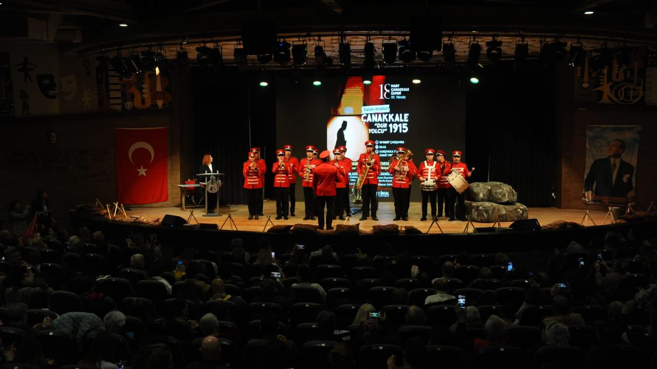 Çanakkale ruhu Karşıyaka’da sahneye taşındı