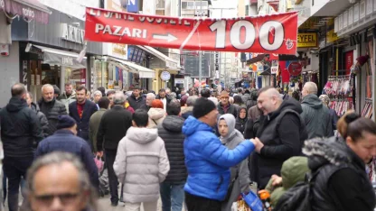 Çarşı-pazarda bayram hareketliliği