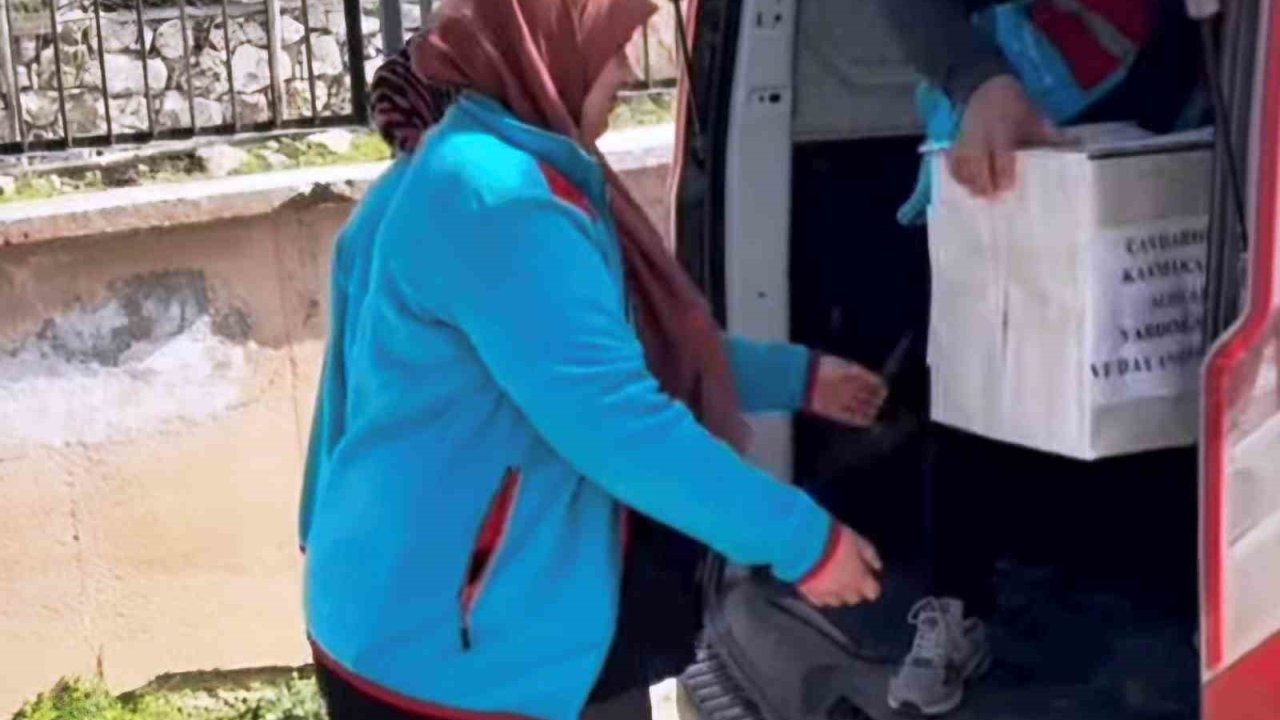 Çavdarhisar SYDV gıda yardım paketlerini ihtiyaç sahiplerine ulaştırdı