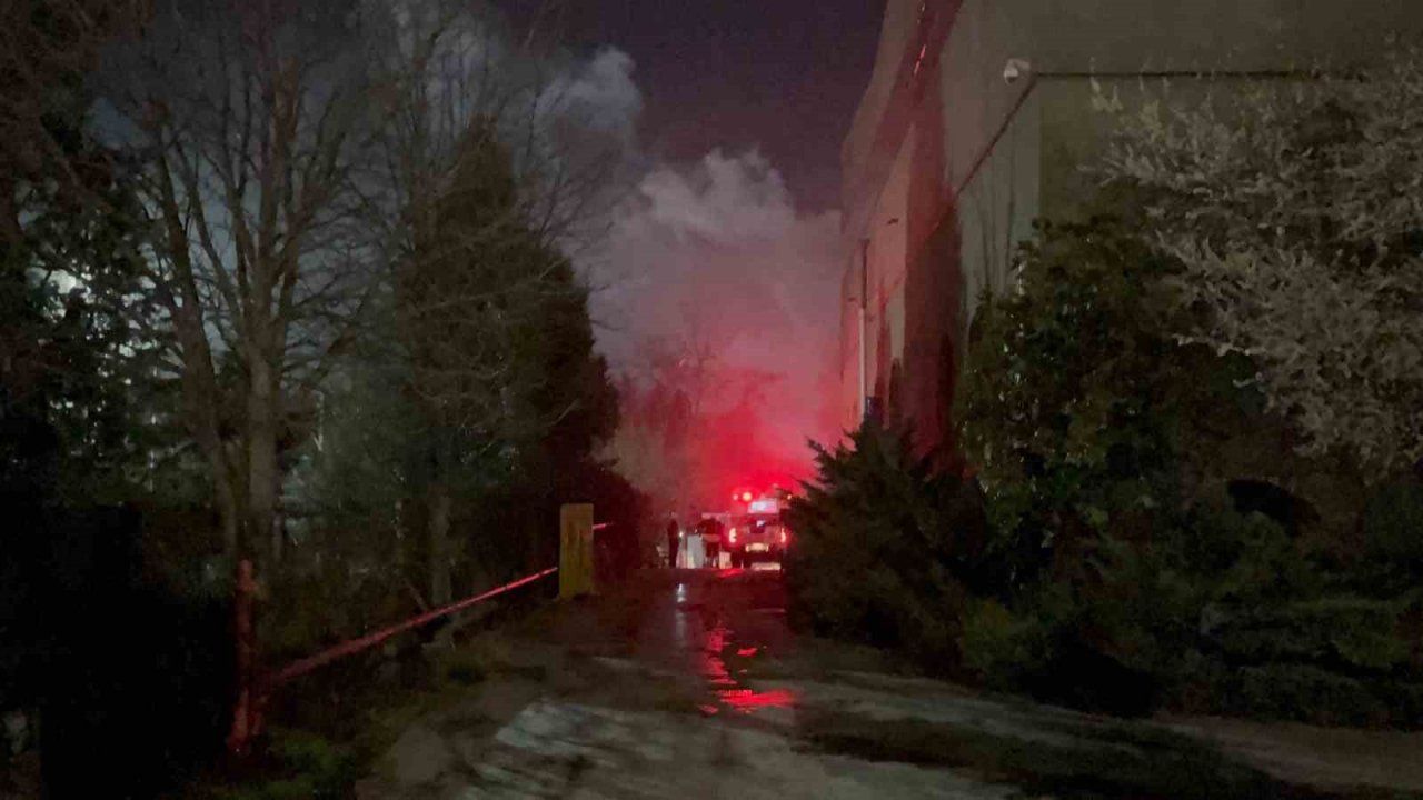 Çerkezköy’de fabrikada korkutan yangın kontrol altına alındı