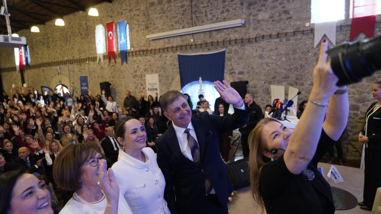 “Cesaretin Adı Kadın – 103 Yıllık Cesaret” zirvesi