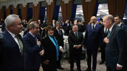 Cumhurbaşkanı Erdoğan: "Türkiye her zaman savaşın değil barışın yanındadır"