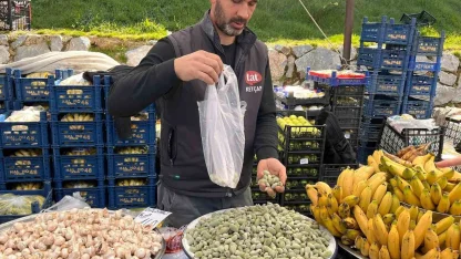 Datça Bademi, Yatağan’daki pazar tezgahlarında yerini aldı