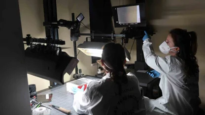 Diyarbakır Emniyeti’nin bu birimindeki kadınlar detaycılıklarıyla olayları aydınlatıyor