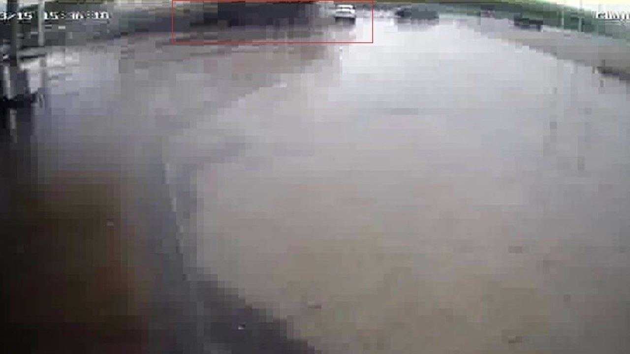 Diyarbakır’da tır otomobili biçti: 2 yaralı