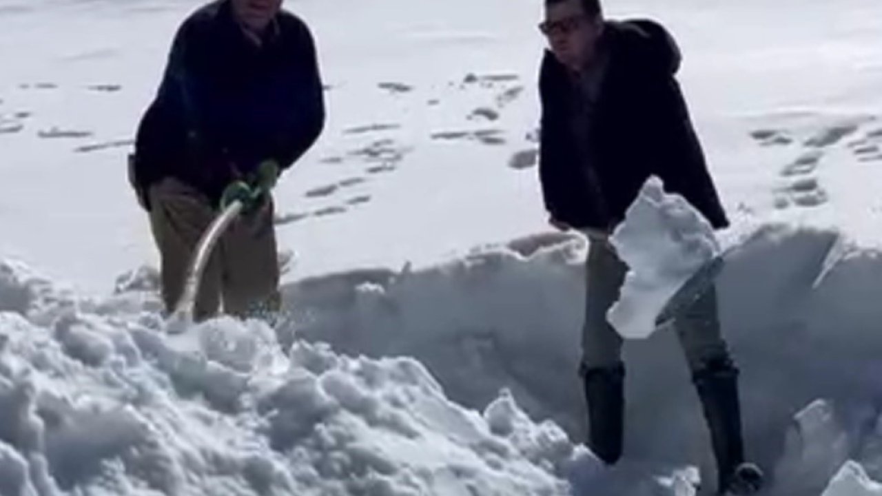 Dondurucu zirvede toplanan kar, yazın serinleten lezzete dönüşüyor