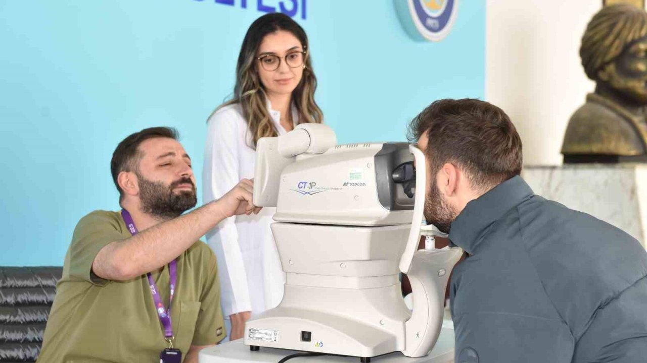 Dünya Glokom Gününde ücretsiz göz tansiyonu ölçümü yapıldı