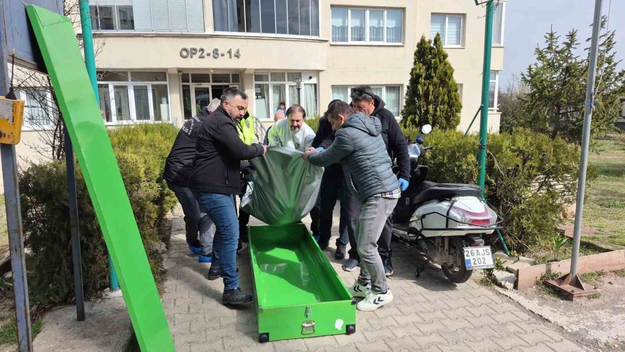 Eskişehir’de yaşlı kadının şüpheli ölümü