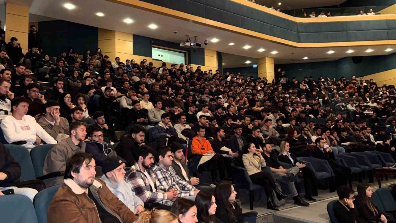 Federasyon temsilcileri öğrenciler ile buluştu