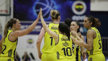 Fenerbahçe, Kadınlar Basketbol Süper Ligi yarı final serisinde 1-0 öne geçti
