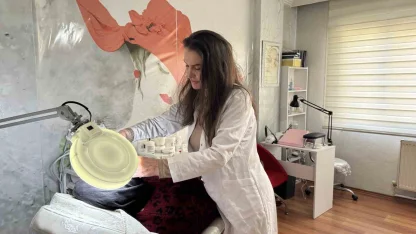 "Gazeteci bu işten ne anlar" diyenlere inat kalemi bıraktı, güzelliğe imza attı