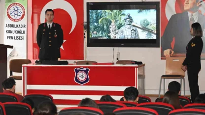Gaziantep’te öğrencilere jandarma mesleği tanıtıldı