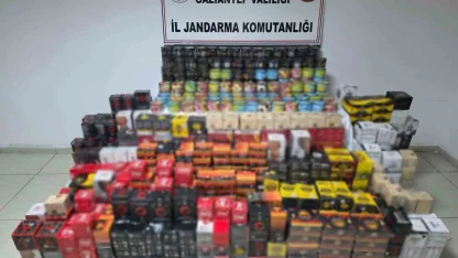 Gaziantep’te uyuşturucu ve kaçakçılık şüphelisi 31 şahıs tutuklandı