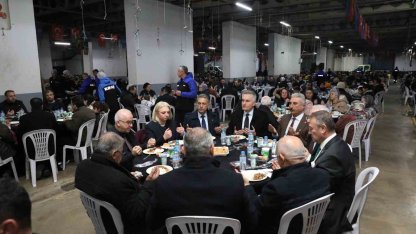 Gemlikliler dayanışma sofrasında buluştu