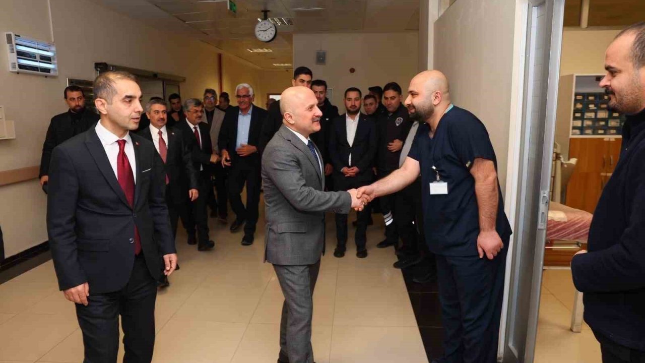 Görev başındaki personellerin bayramı kutlandı