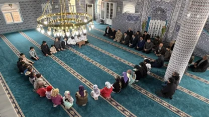 Güçlükonak Kaymakamı Memiş, miniklerin Kur’an sevincine ortak oldu