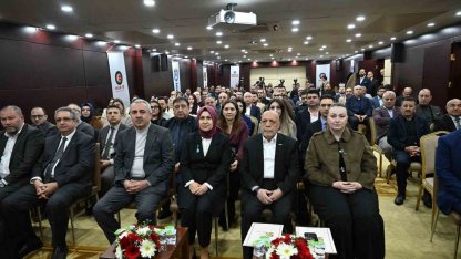 HAK-İŞ Başkanı Arslan: "Suyun ticarileştirilmesine karşı cepheden bir mücadele başlatan Türkiye’de tek konfederasyonuz"