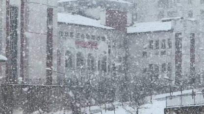 Hakkari ve Yüksekova’da eğitime kar engeli