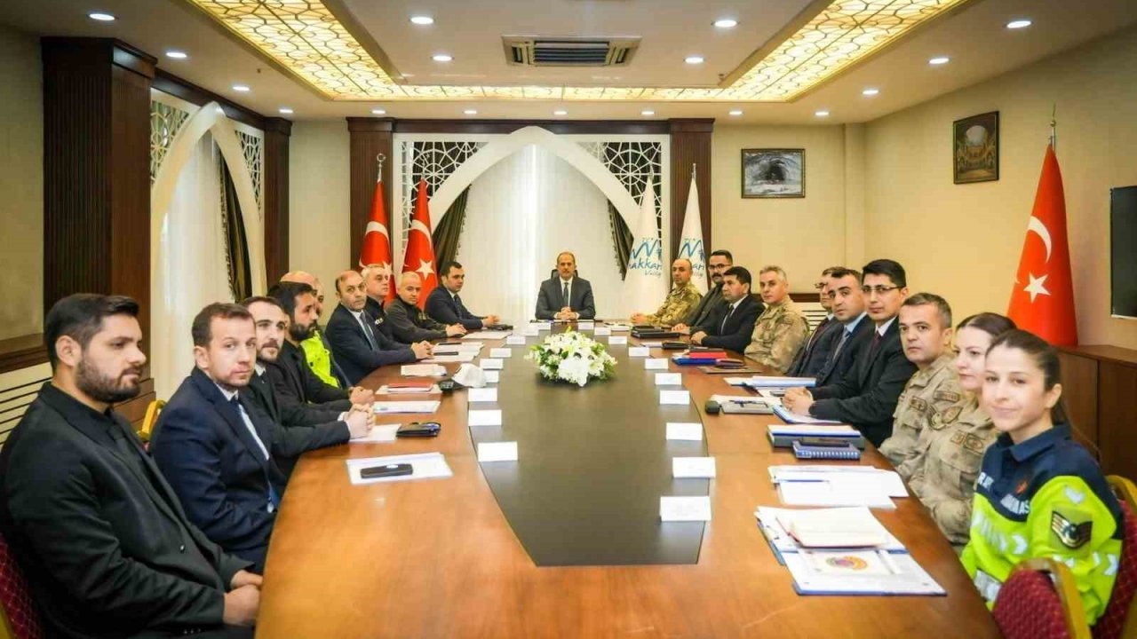 Hakkari’de 805 aranan kişi yakalandı