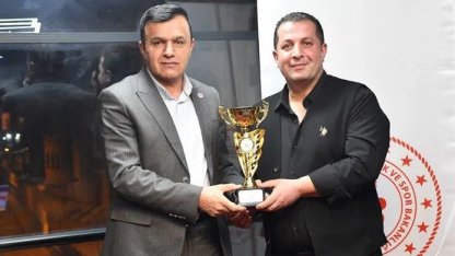 Hakkari’de üç bant bilardo heyecanı